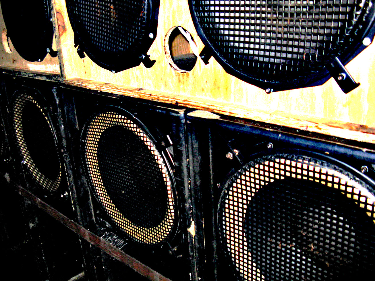speakers